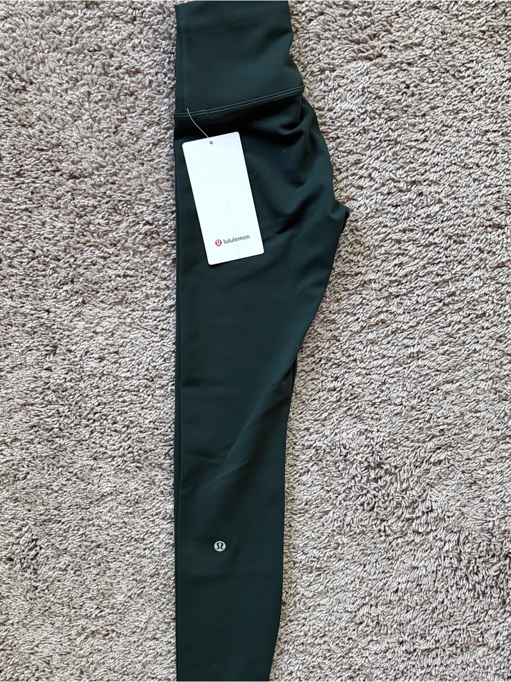 BRAND NEW LULULEMON WUNDER TRAIN HR LEGGINGS - SIZE 2 - RAINFOREST GREEN